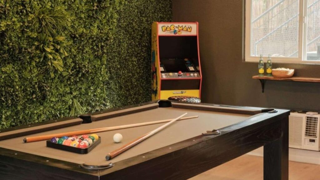 The Maya & The Mod Luxury Suites with Private Amenities interior design game room