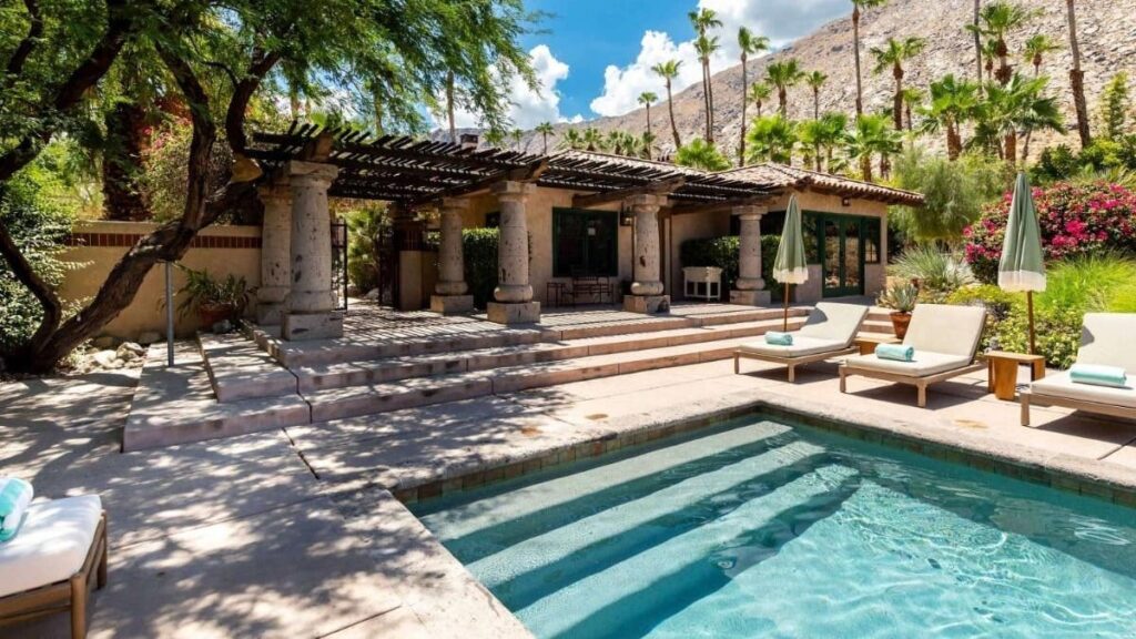 Villa Perdiz - Luxury Oasis Downtown pool area
