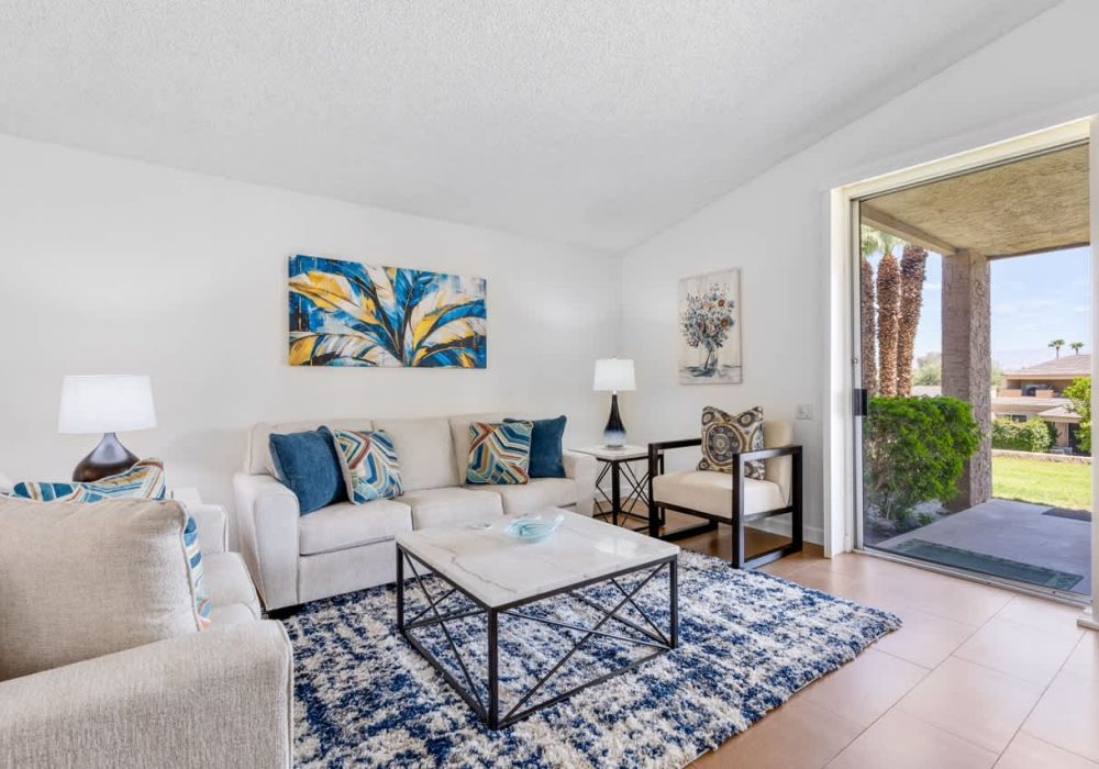 Country Club Condo w/ Pool & Spa Main Image