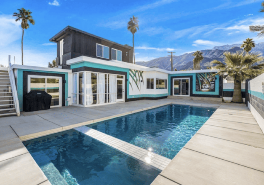 apek vacation rentals pool house